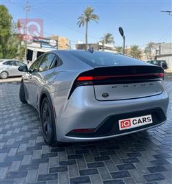 تويوتا بريوس